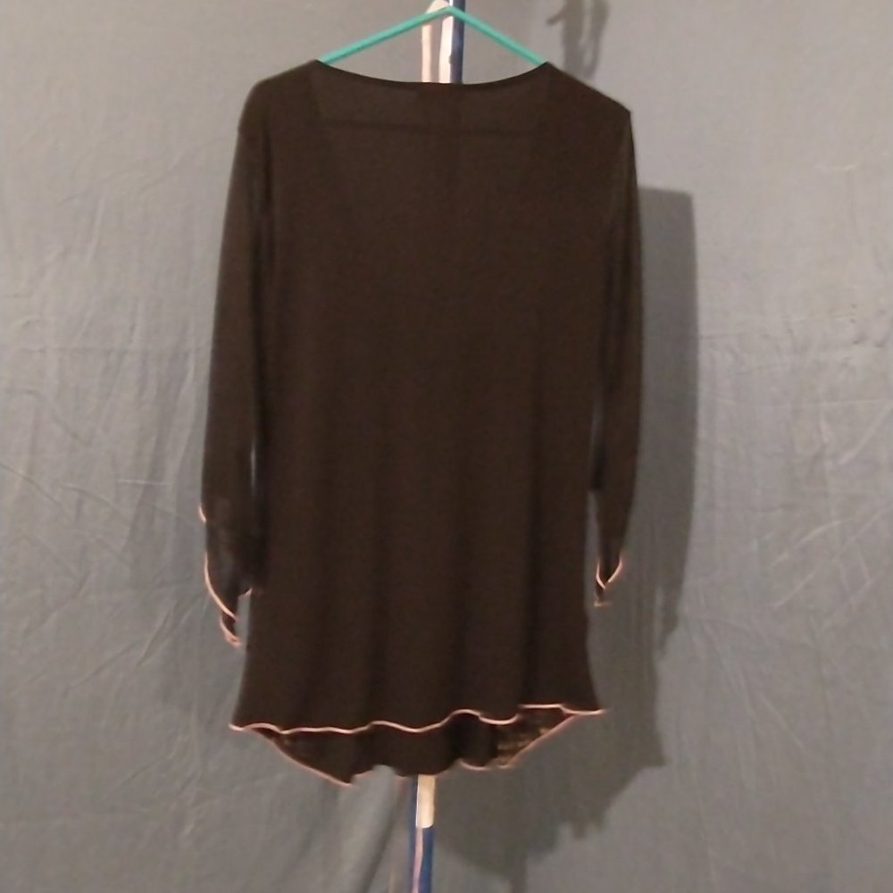 Laceup frontTop - Picture 2 of 2